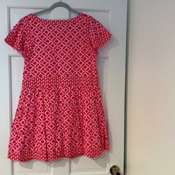 Vineyard Vines Short Sleeve V-Neck Dress -- Medium - Picture 2 of 3